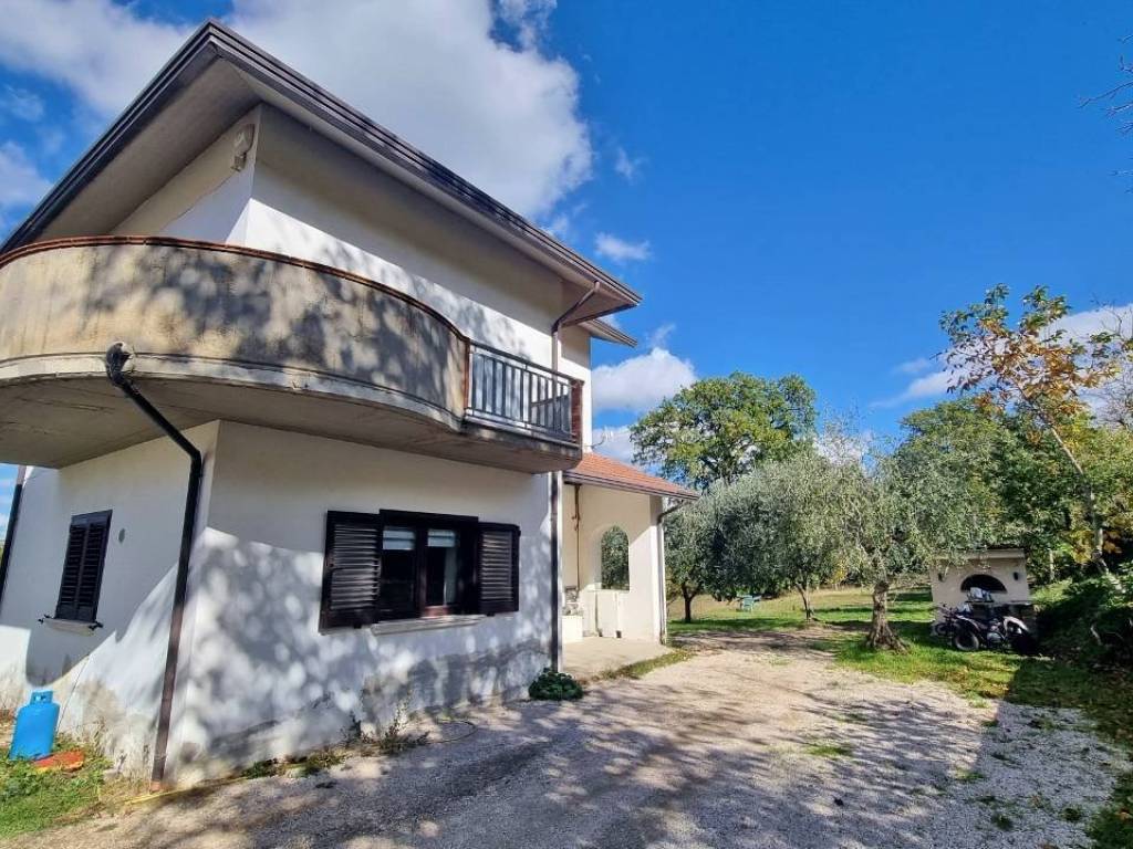 Villa a Trevico in Contrada Molini - Foto 3