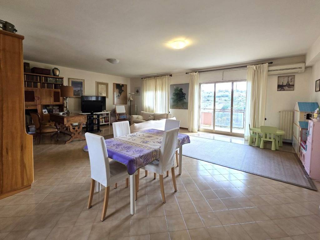 Appartamento a Ragusa in Via Vittorio Emanuele Orlando, 7 - Foto 2