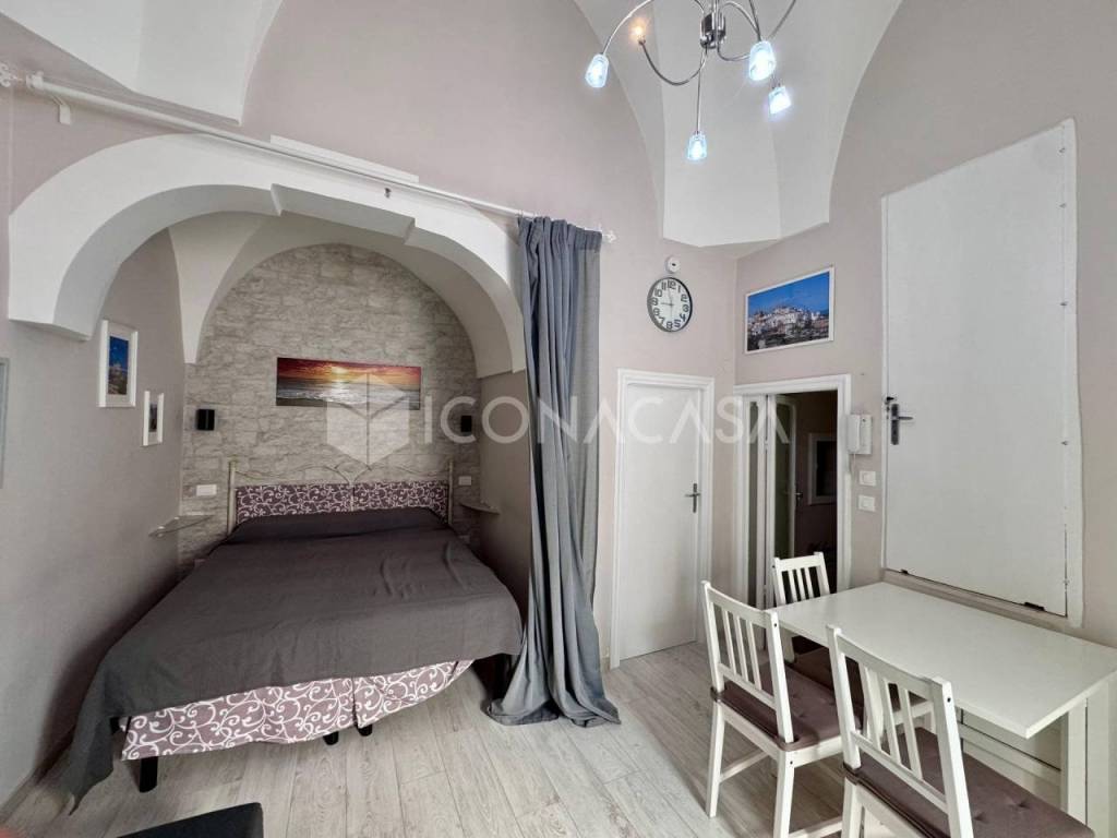Casa indipendente a Ostuni in Via Francesco Domenico Guerrazzi - Foto 3
