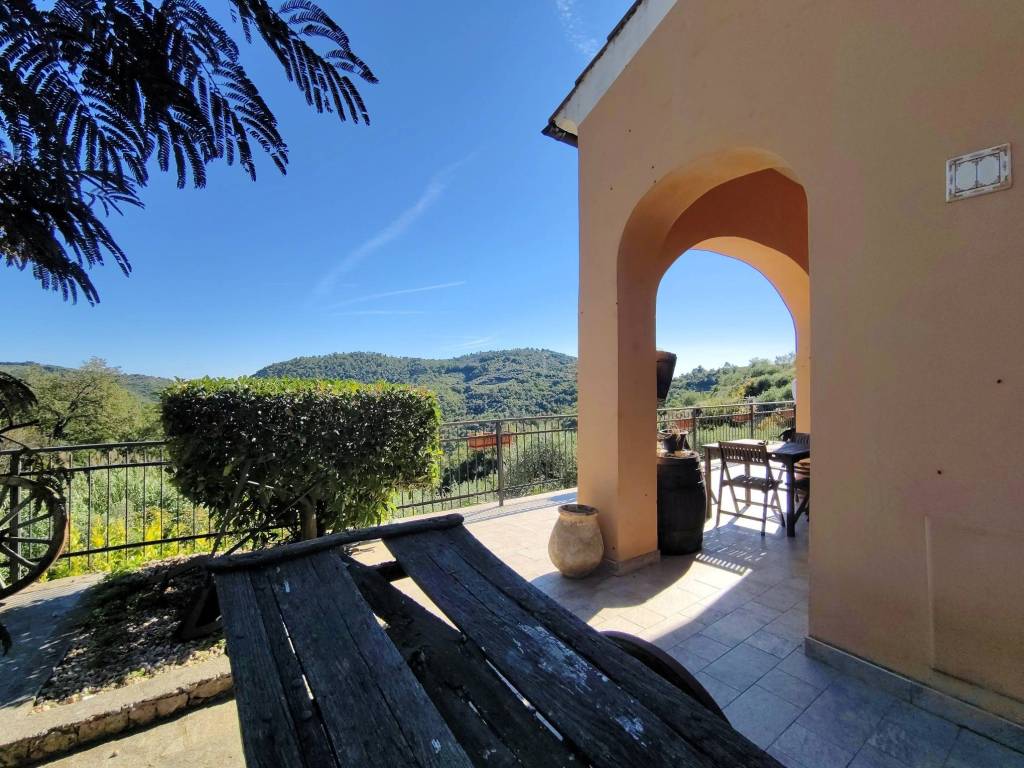 Villa a Finale ligure in Contrada Viotti - Foto 2