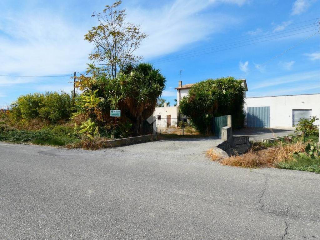 Terreno a Policoro in Viale Europa, 16 - Foto 2
