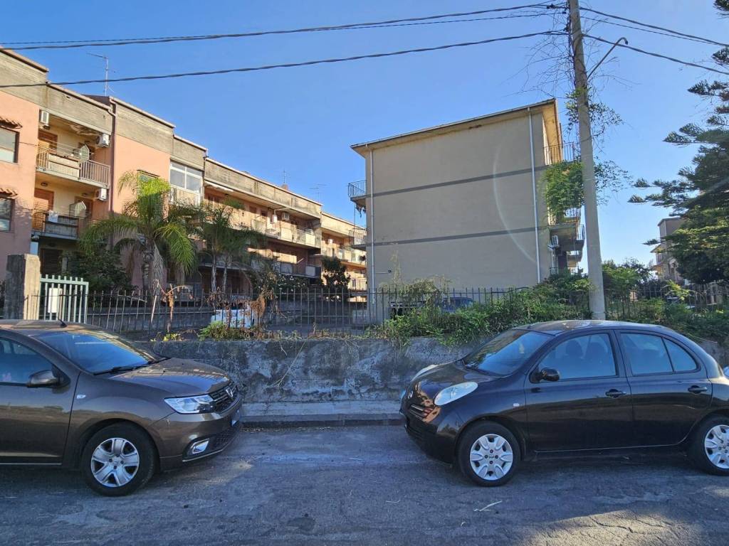 Appartamento a Fiumefreddo di sicilia in Via Liberto 12 - Foto 4