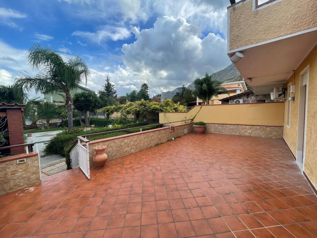 Villa a Altavilla milicia in Via Chiesazza - Sperone III - Foto 4