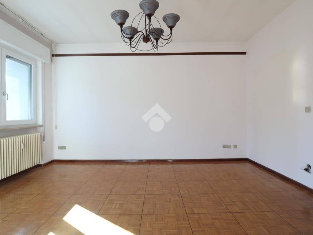 Appartamento a Tolmezzo in Via Metullio Cominotti, 6 - Foto 2