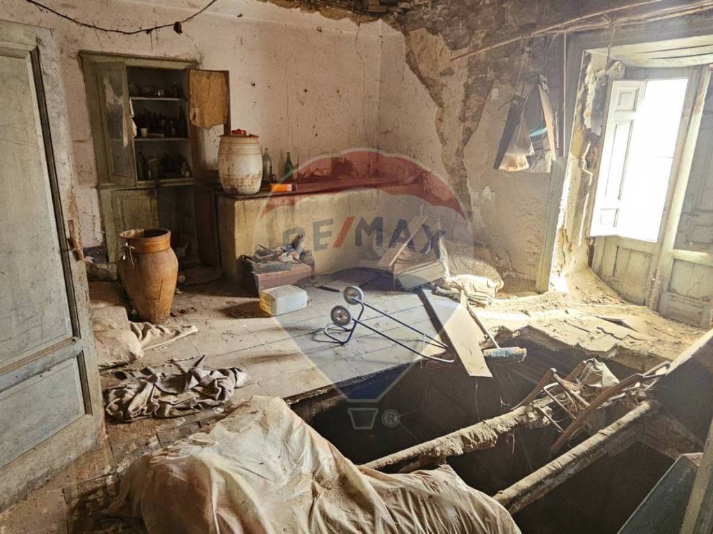 Casa indipendente a Capizzi in Via Bandiera - Foto 5