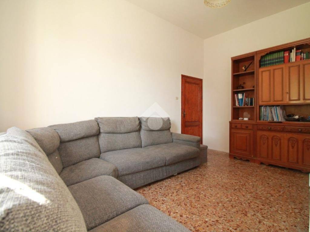 Casa indipendente a Prato in Via del Lazzeretto, 74 - Foto 4