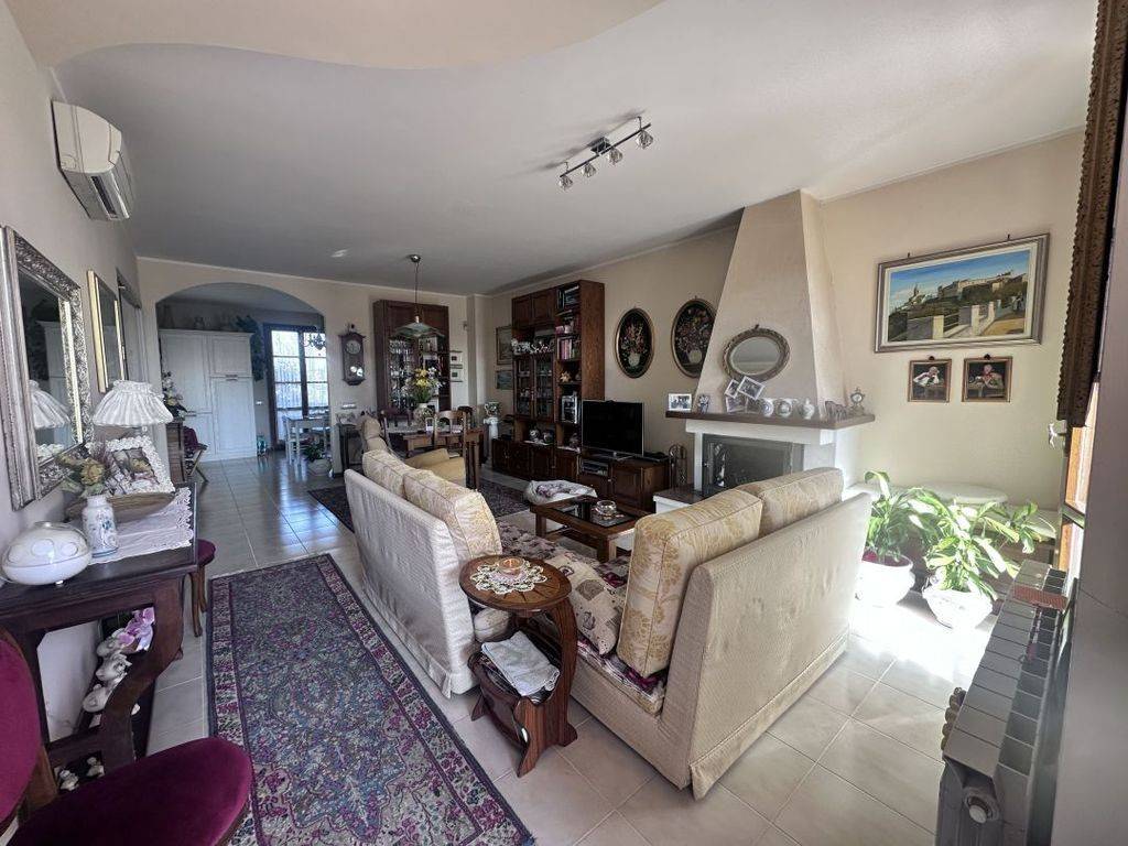 Villa a Città della pieve in Via Vannucci, 103 - Foto 2