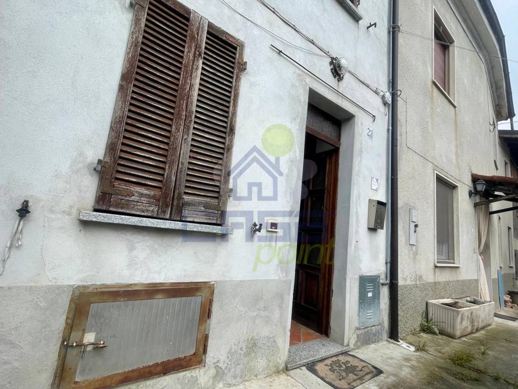 Casa indipendente a San damiano al colle in via fugazza - Foto 3