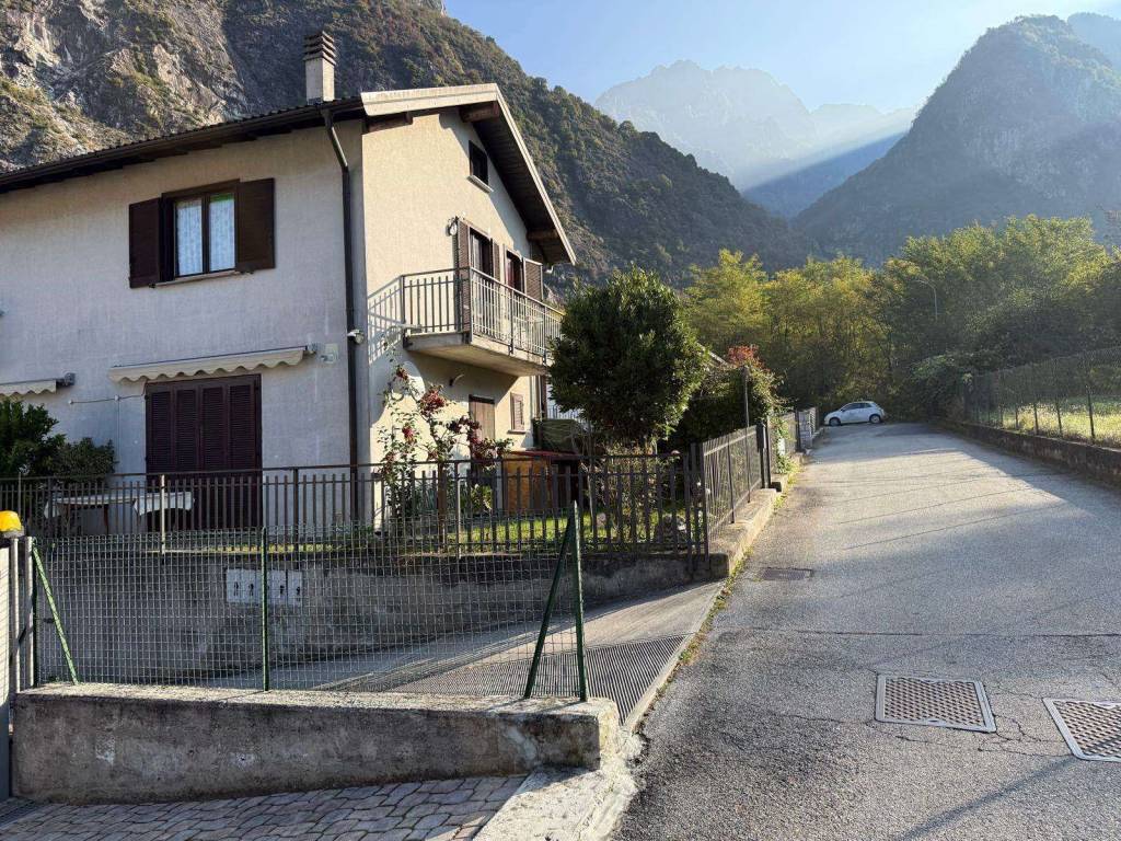 Appartamento a Novate mezzola in Cacciatori delle Alpi - Foto 3