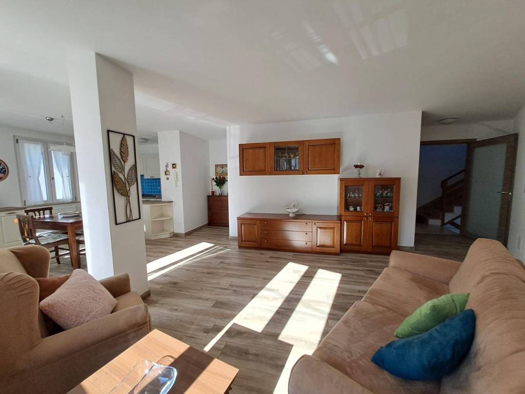 Villa a Preone - Foto 5