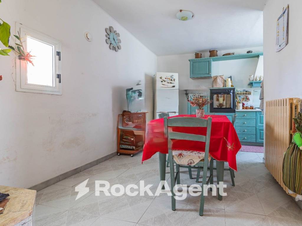 Casa indipendente a Cassano delle murge in Vicolo Adriano, 6 - Foto 4