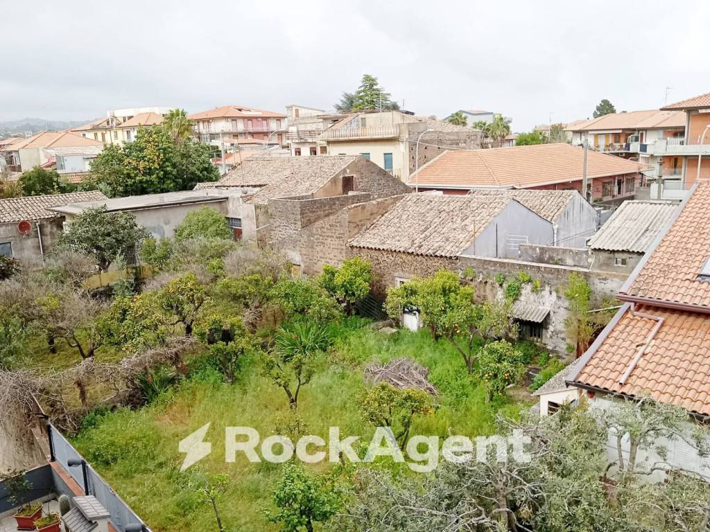 Terreno a Tremestieri etneo in Via Etnea, 345 - Foto 2