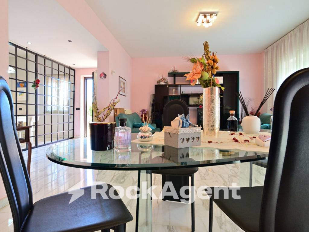 Villa a Aprilia in Via del Colle, 22 - Foto 3