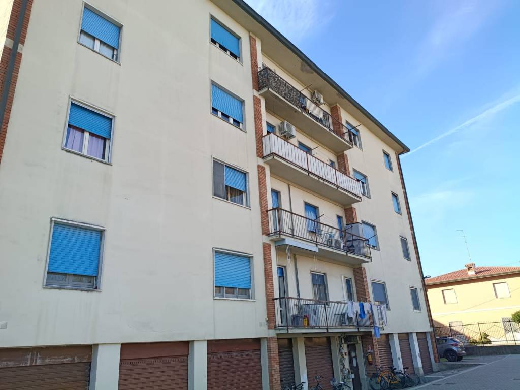 Appartamento a Caravaggio in Via 4 Novembre, 31 - Foto 3