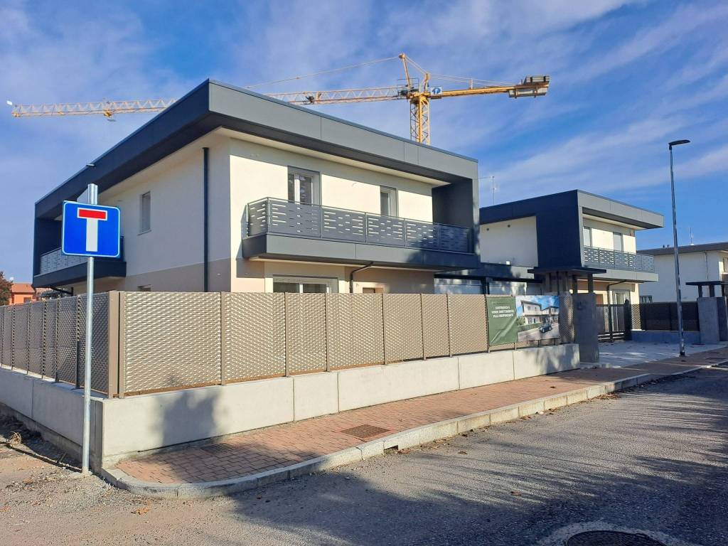 Villa a Azzano san paolo in Via Roma, 32 - Foto 5