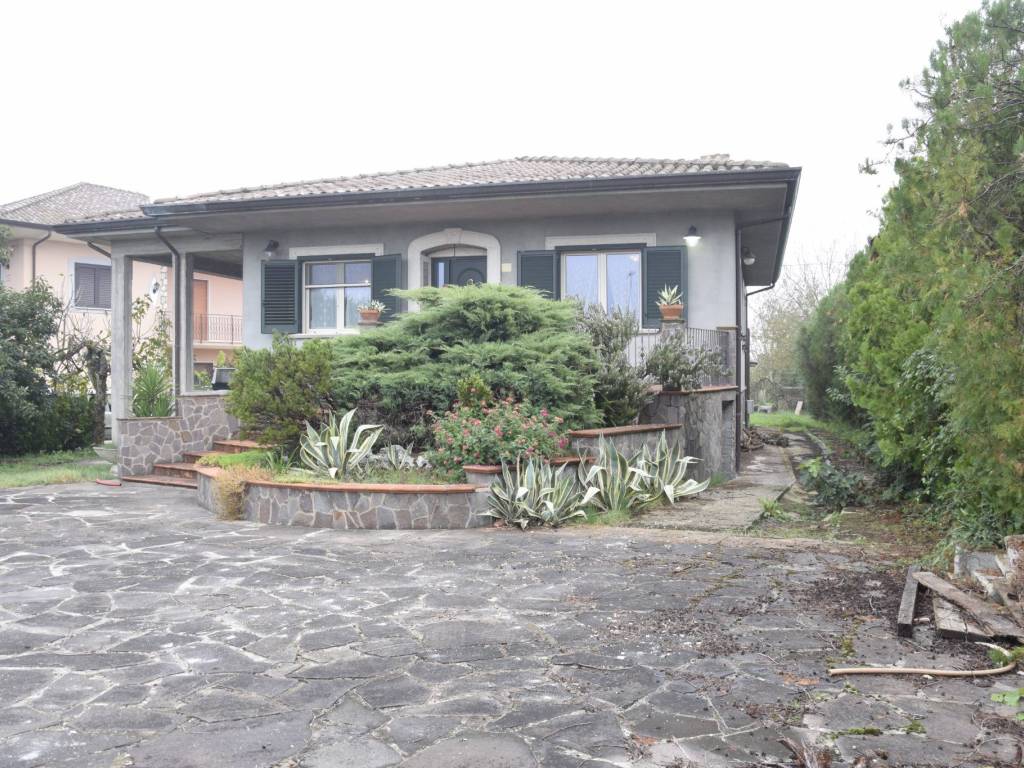 Villa a Esperia in Via Ponte Don Colizio - Foto 3