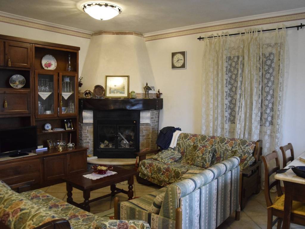 Villa a Esperia in Via Ponte Don Colizio - Foto 5