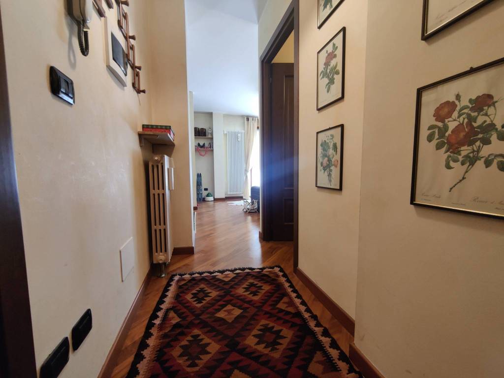 Appartamento a Bardonecchia in Via Giuseppe Francesco Medail, 21 - Foto 4