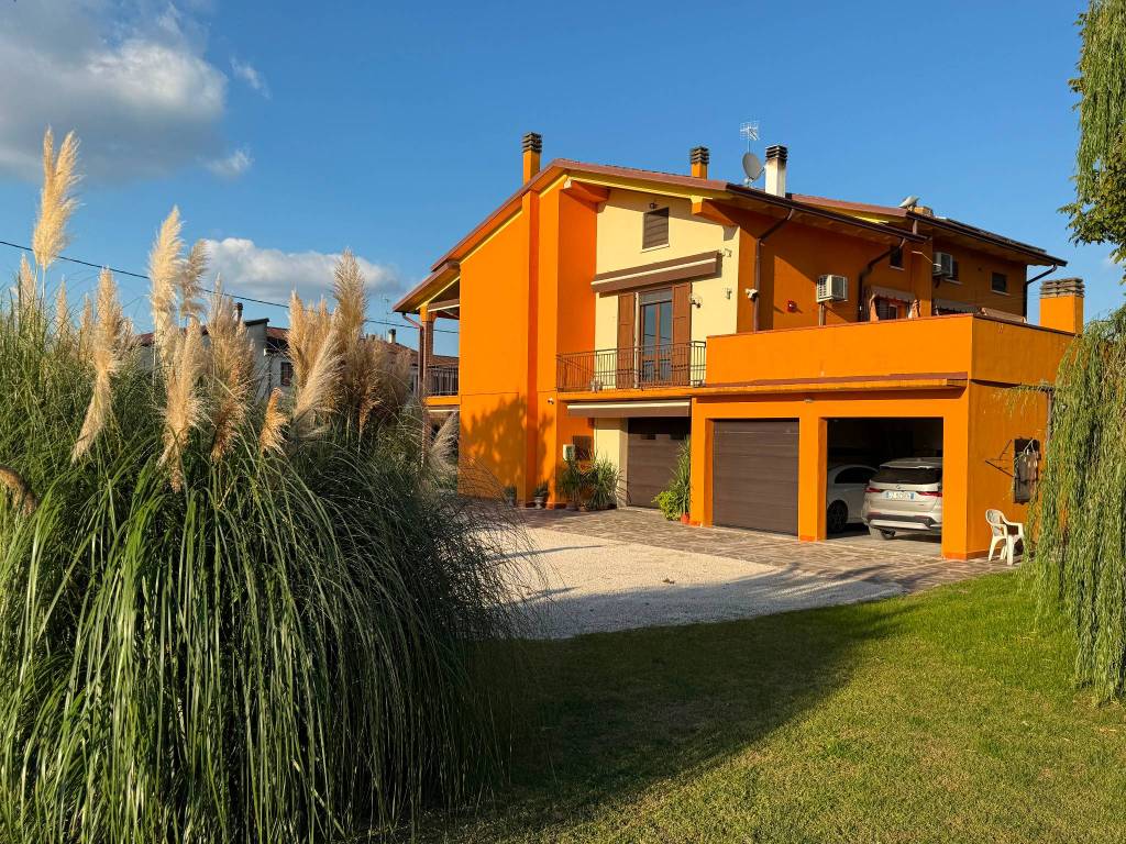 Villa a Goito in Strada Sacca - Foto 3