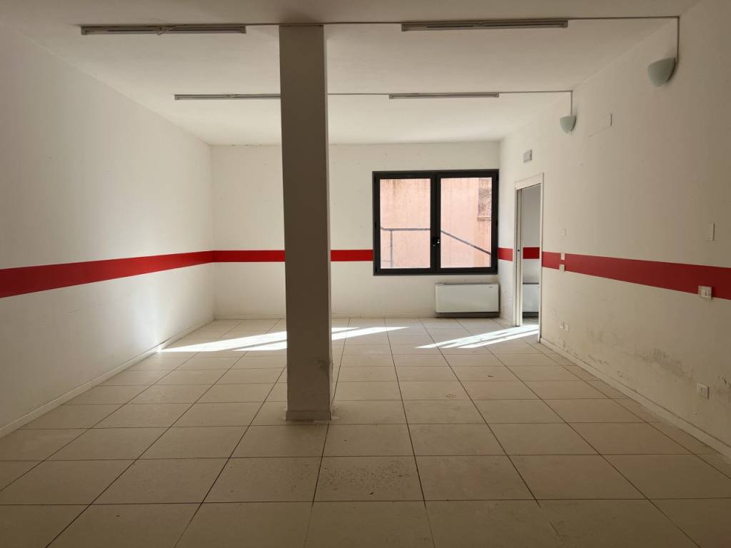 Immobile a Due carrare in via Roma, 52 - Foto 2