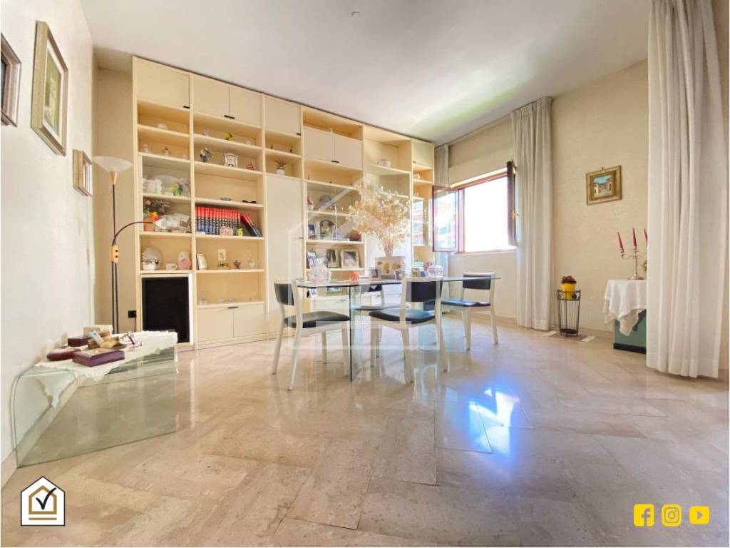 Appartamento a Bari in Via Giulio Petroni - Foto 2