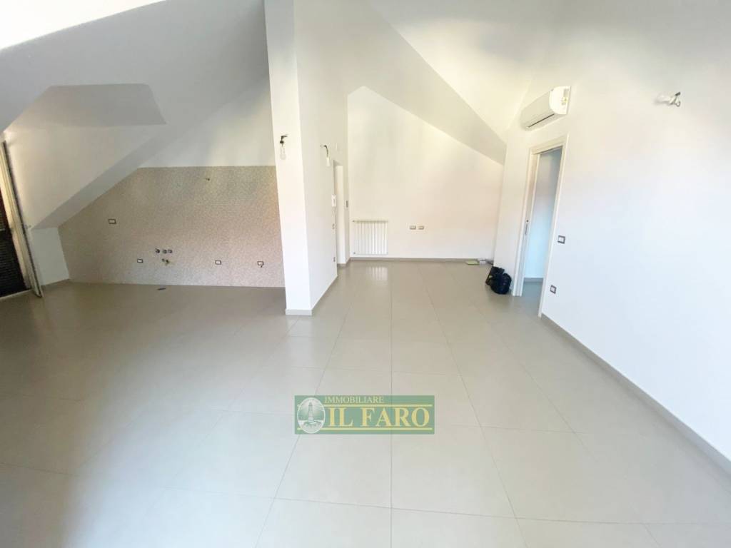 Appartamento a Giugliano in campania in Via Madonna delle Grazie - Foto 4