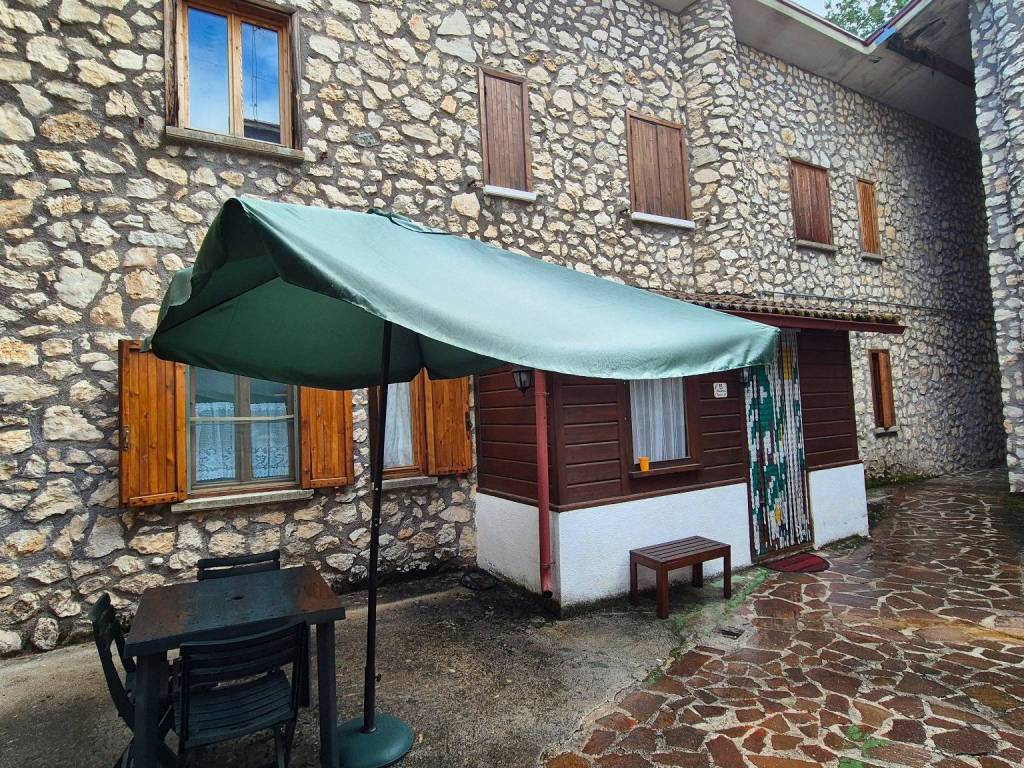 Appartamento a Rocca di cambio in Via Santa Lucia - Foto 4
