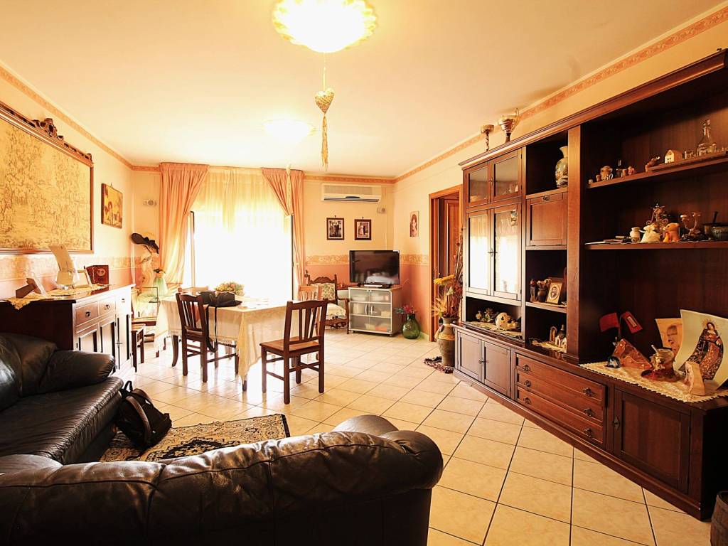 Appartamento a Casteldaccia in Via Ippolito Pindemonte - Foto 3