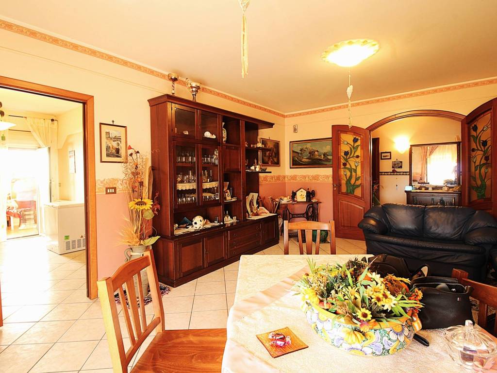 Appartamento a Casteldaccia in Via Ippolito Pindemonte - Foto 5