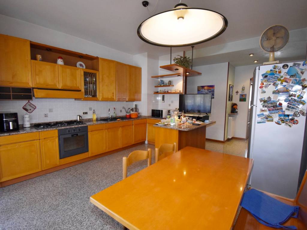 Appartamento a Arzignano in Via Trieste, 20 - Foto 4