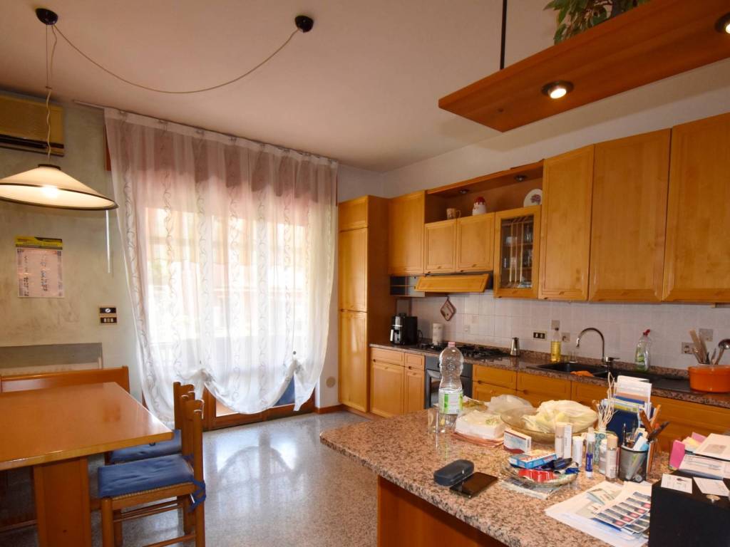 Appartamento a Arzignano in Via Trieste, 20 - Foto 5