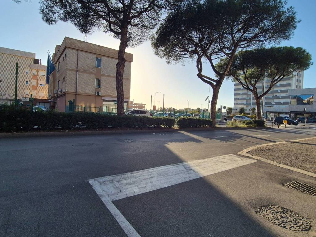Immobile a Pomezia in Via Alfonso La Marmora, 8 - Foto 5