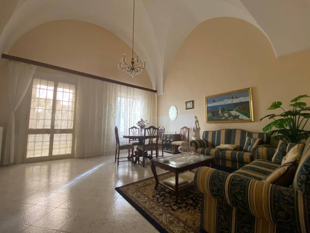 Casa indipendente a Maglie in Via Luisa Frisari - Foto 2