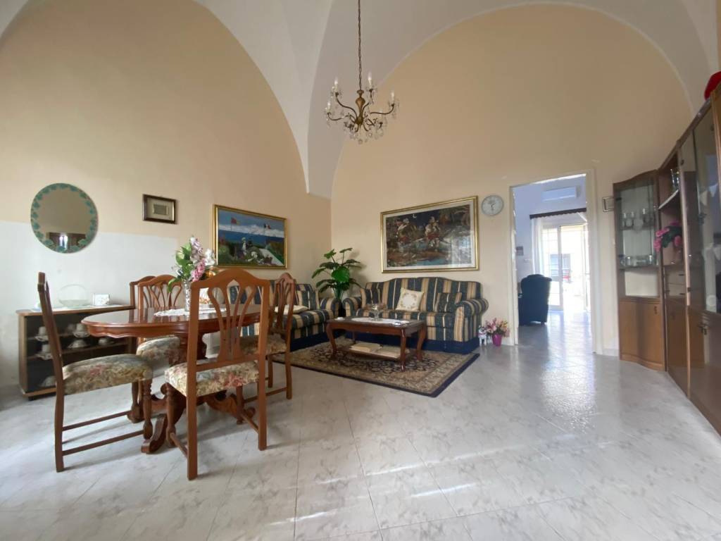 Casa indipendente a Maglie in Via Luisa Frisari - Foto 3