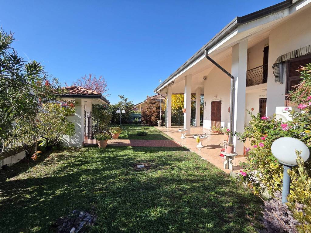 Villa a Carbonara scrivia in Via Zerbi, 8 - Foto 5