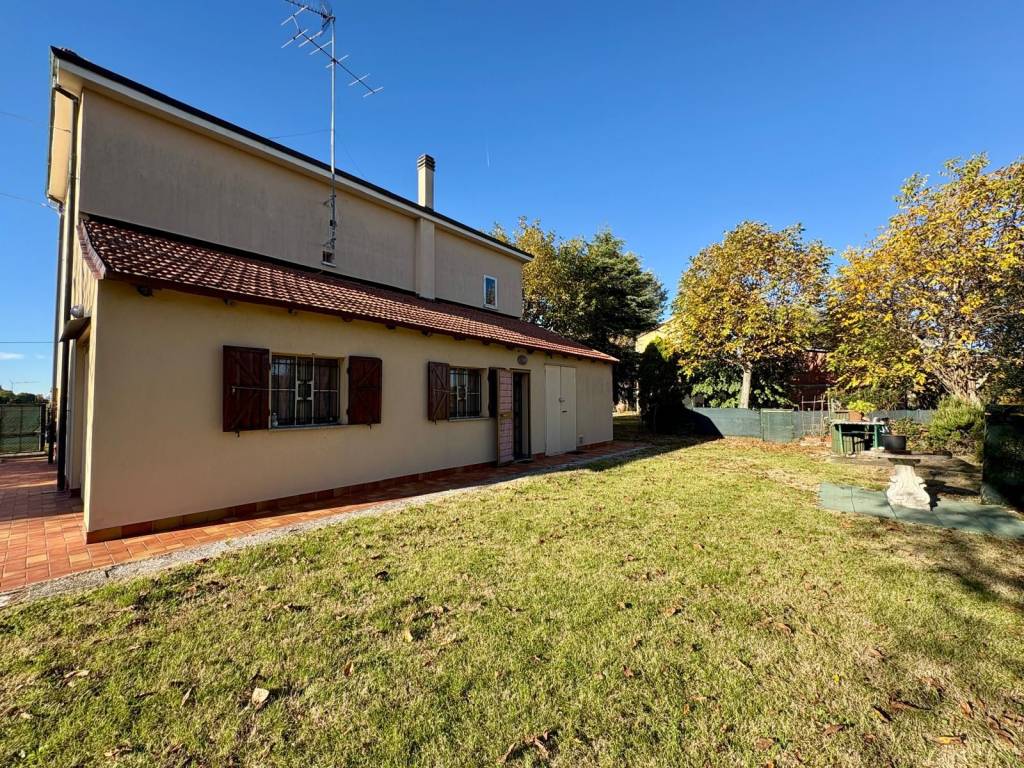Villa a Budrio in Via Zenzalino Nord - Foto 5