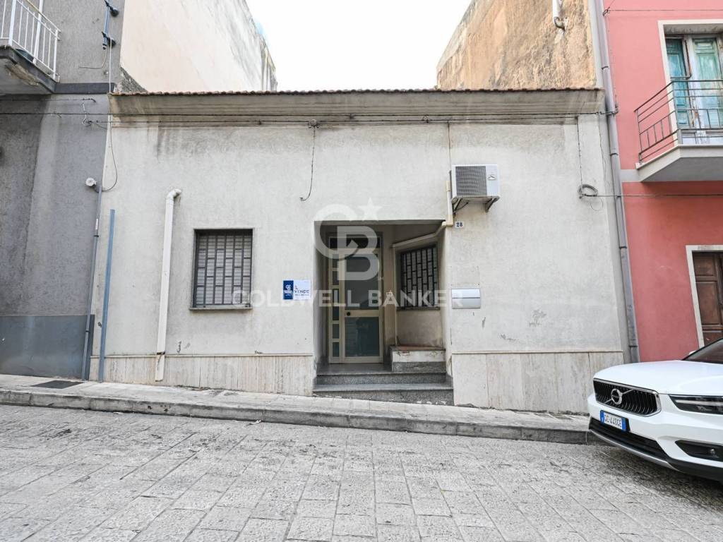 Casa indipendente a Comiso in VIA GENERALE AMATO, 28 - Foto 2