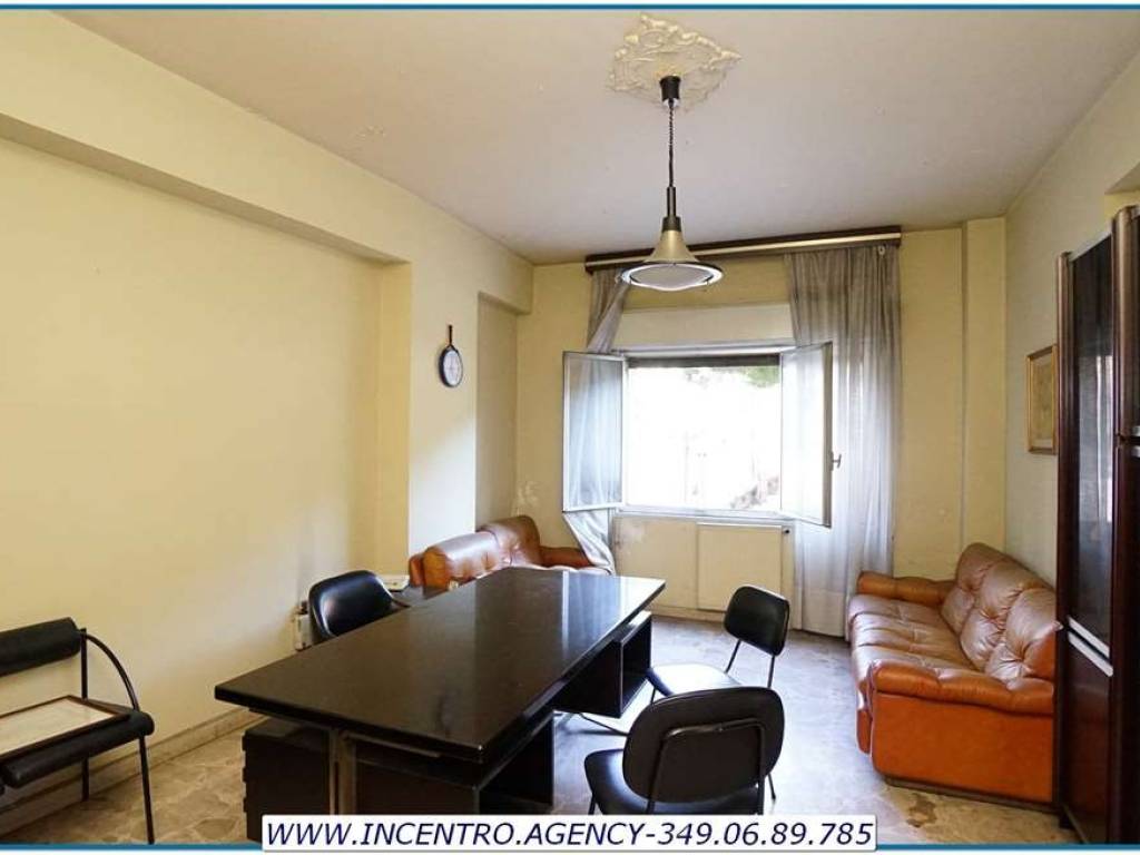 Appartamento a Messina in Via La Farina , 17 - Foto 4