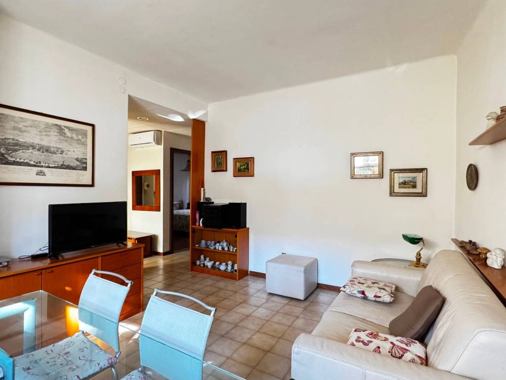 Appartamento a Trieste in Via Ruggero Leoncavallo, 7 - Foto 3