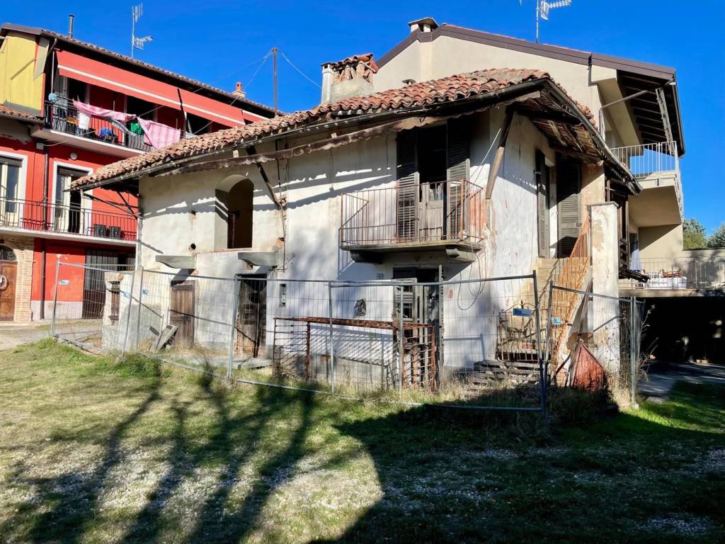 Rustico / casale a Monticello d'alba in Via Sommariva Perno , 7/9 - Foto 4
