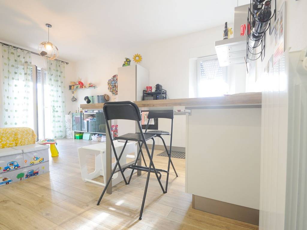 Appartamento a Campiglia marittima in Via Indipendenza - Foto 4