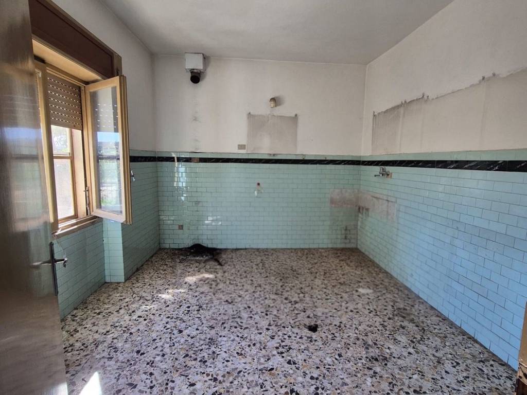 Villa a Sezze in Via Fontana Acquaviva - Foto 2