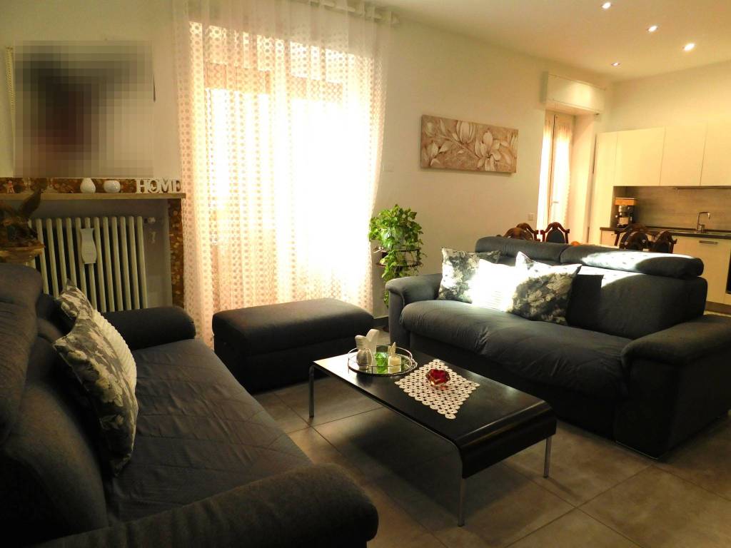 Casa indipendente a Somma lombardo in Via Roma, 84 - Foto 3