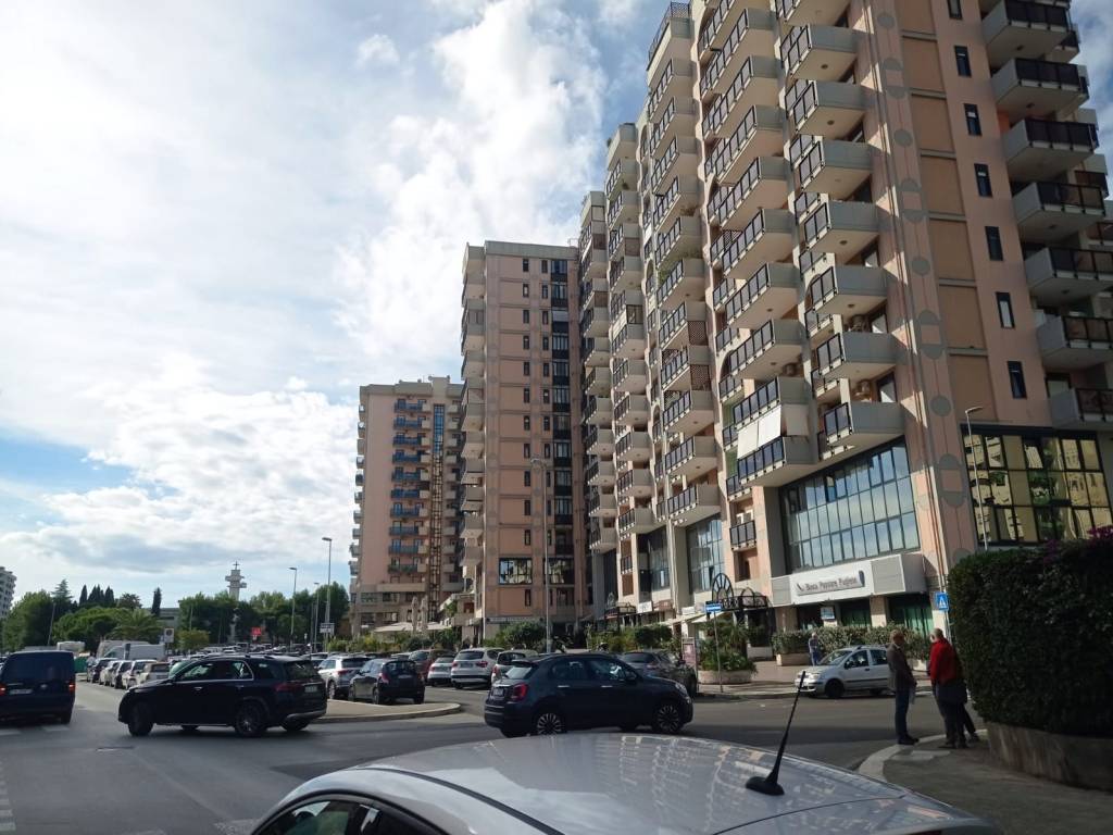 Box / garage a Bari in Via Salvatore Matarrese - Foto 2