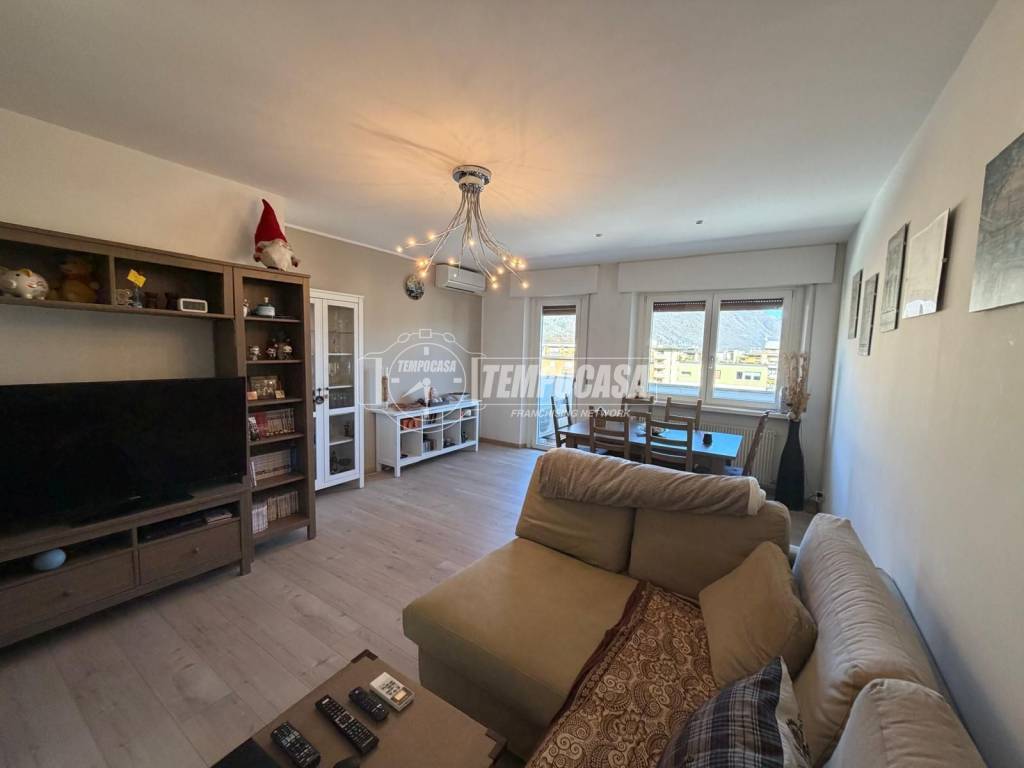 Appartamento a Belluno in Viale Medaglie D'Oro 61 - Foto 2