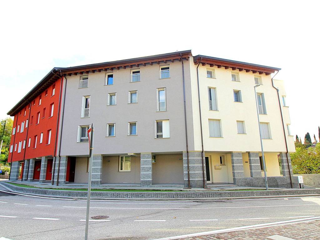 Attico / mansarda a Artegna in Piazza Marnico - Foto 2