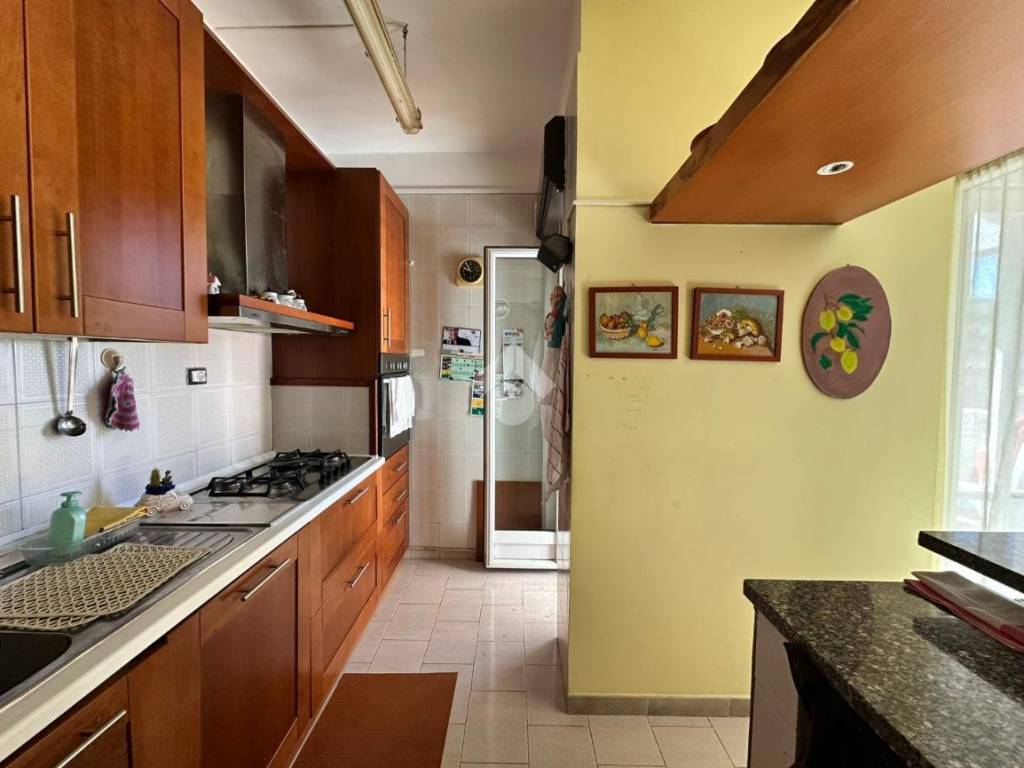 Appartamento a Crotone in Via Umberto Boccioni, 11 - Foto 4