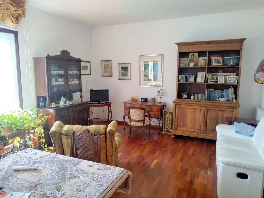 Appartamento a Terracina in Via Guglielmo Marconi, 22 - Foto 5