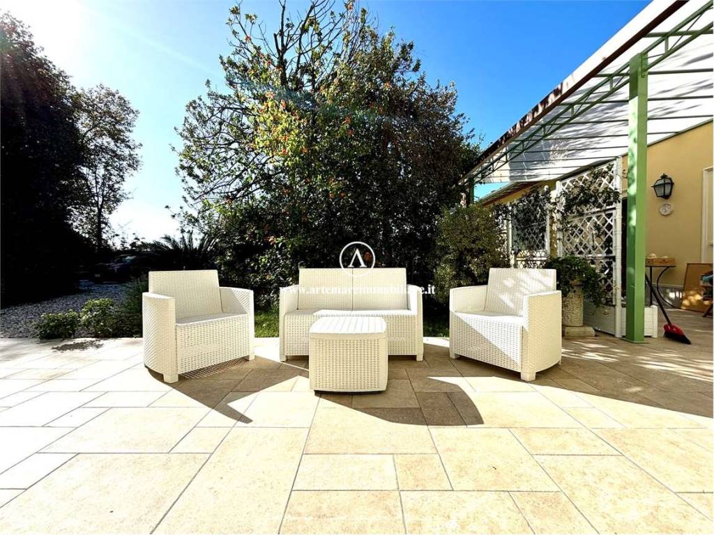 Villa a Forte dei marmi in via Olmi - Foto 4