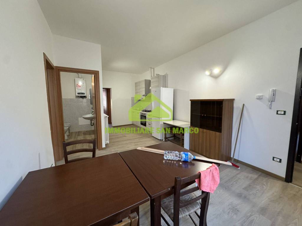Appartamento a Ferrara in Via delle Pescherie Vecchie, 21 - Foto 4